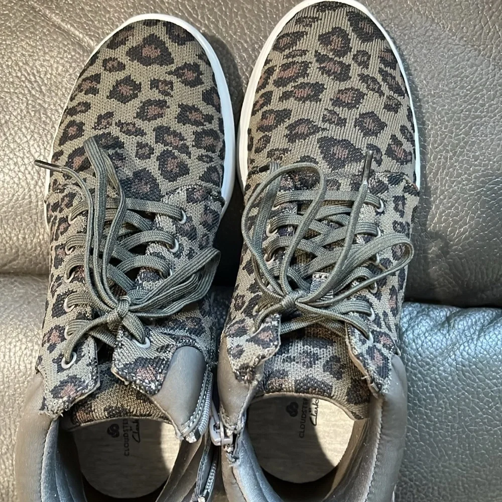 Clarks new never